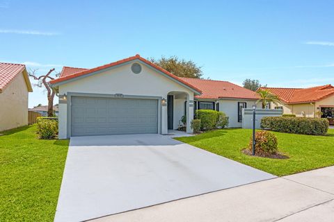 Tiny photo for 5637 Egret Isle Trail, Lake Worth, FL 33467 (MLS # R11168357)