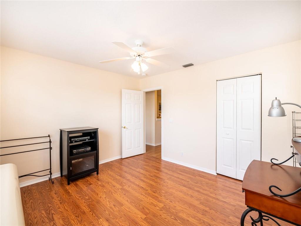 Diamond Cay 159-30 B - Residential