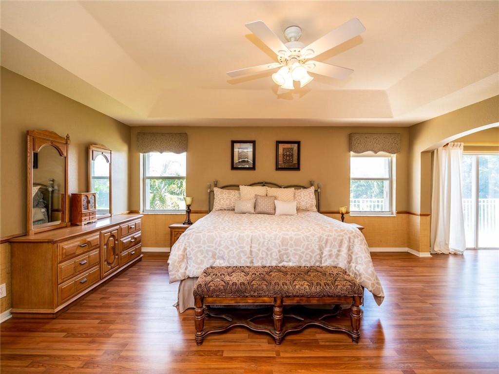Diamond Cay 159-30 B - Residential