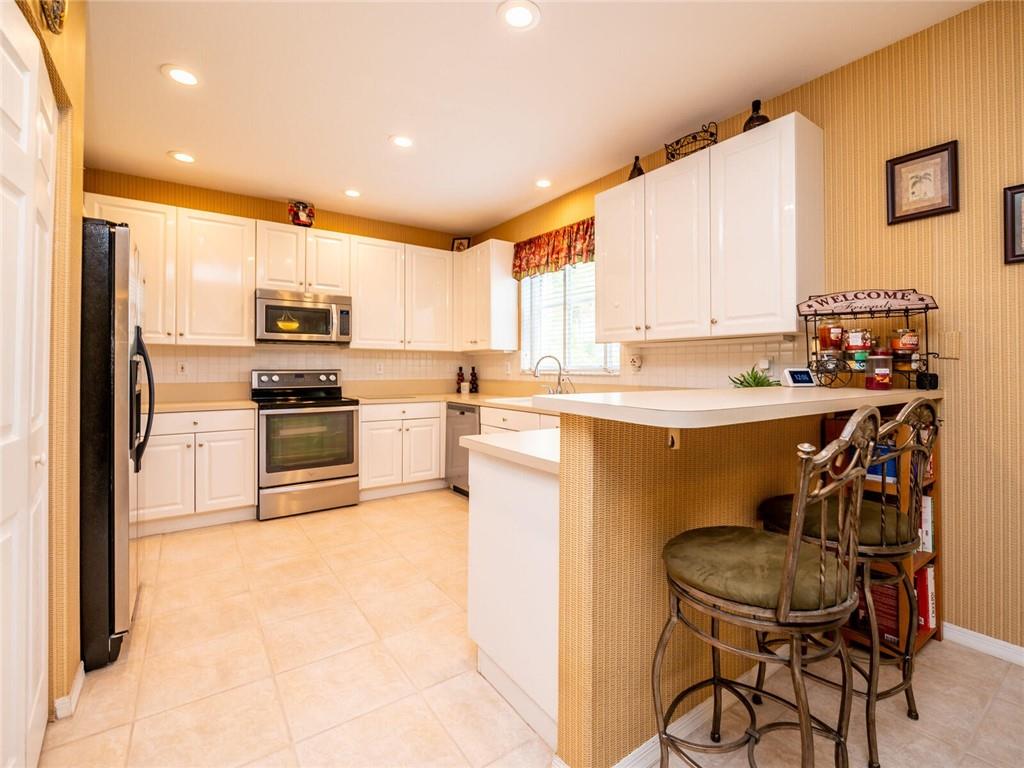 Diamond Cay 159-30 B - Residential