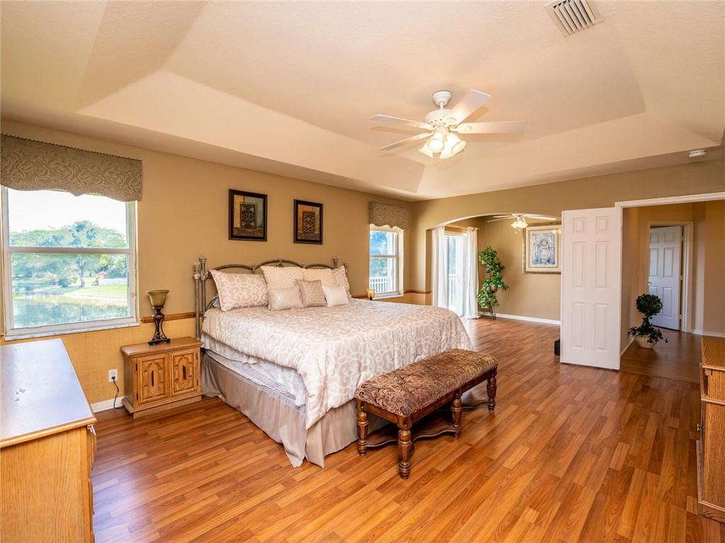 Diamond Cay 159-30 B - Residential