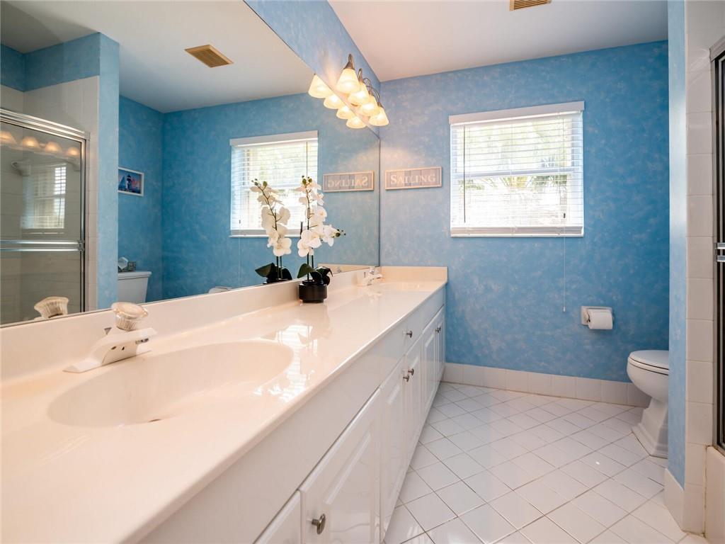 Diamond Cay 159-30 B - Residential