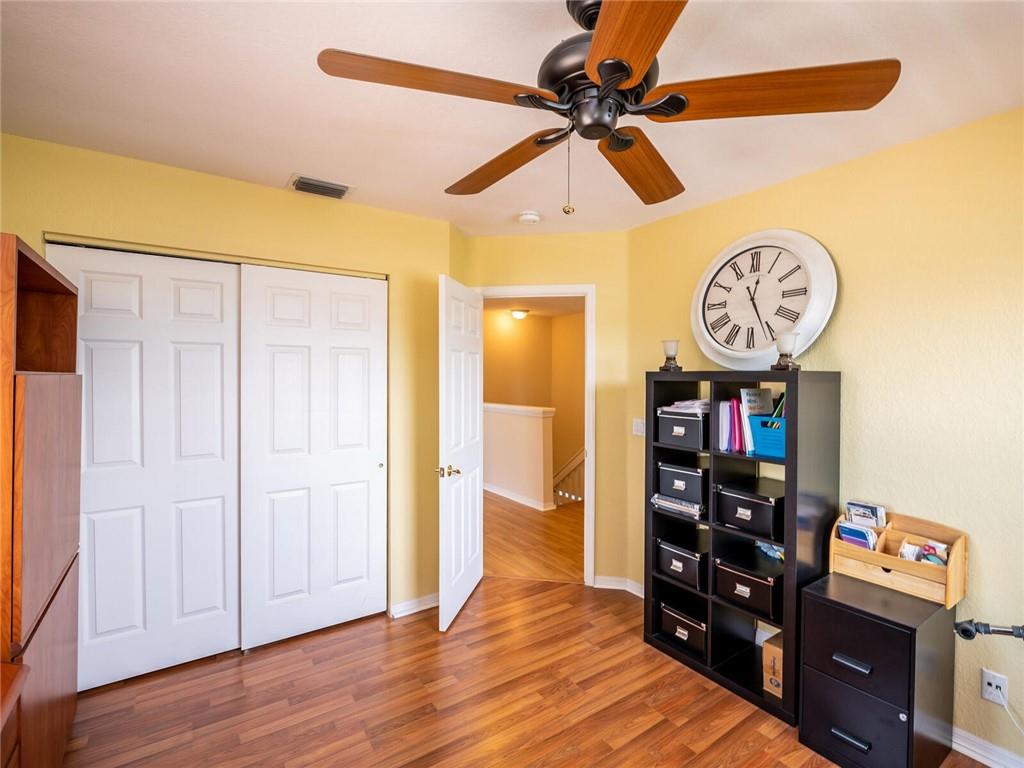 Diamond Cay 159-30 B - Residential
