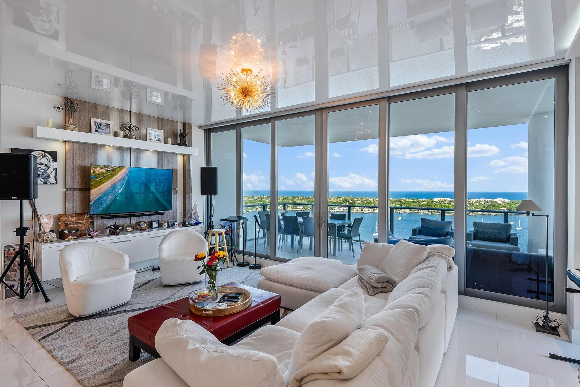 WATER CLUB NORTH PALM BEA - Residential