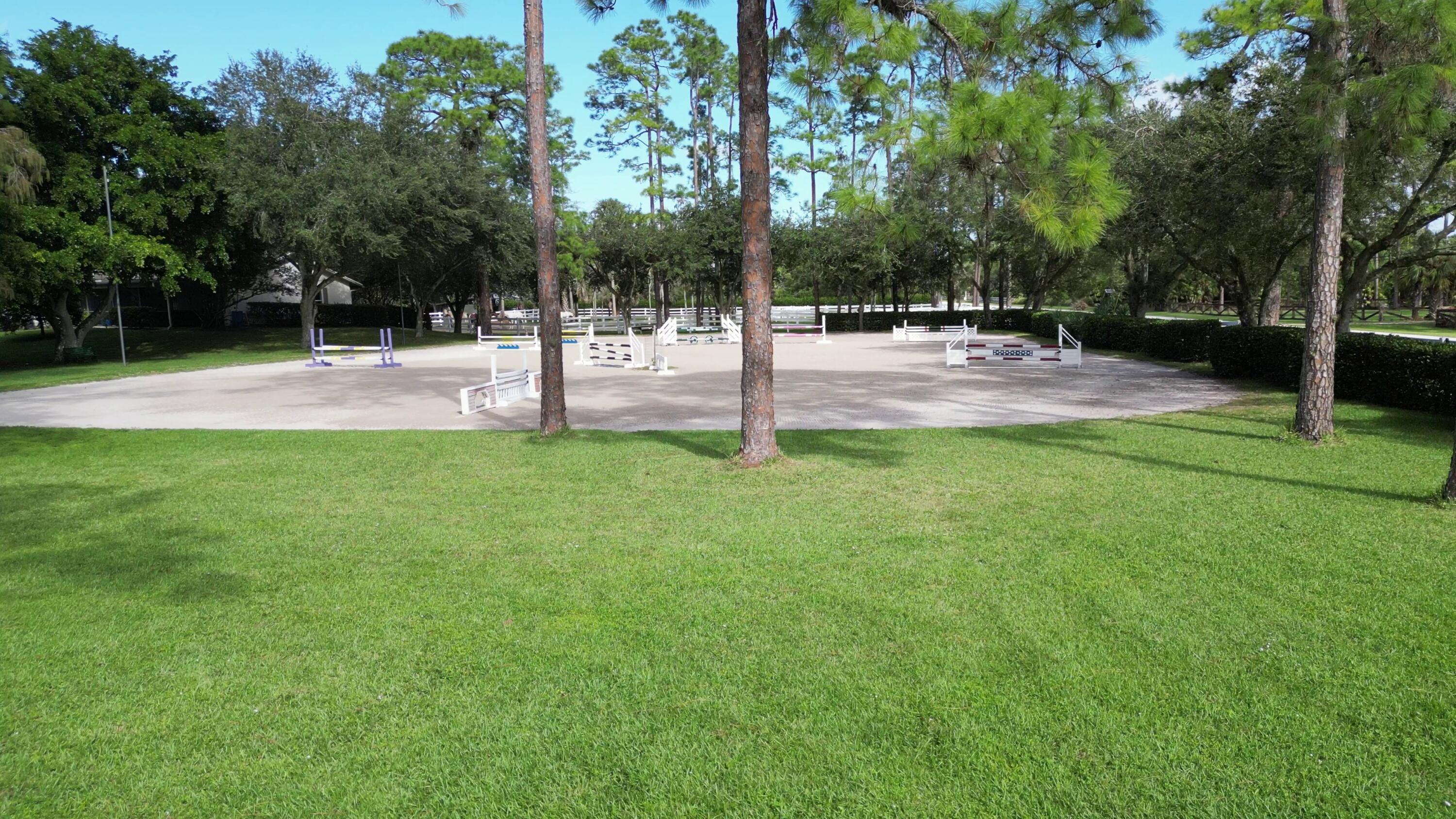 11176 Ira Lane