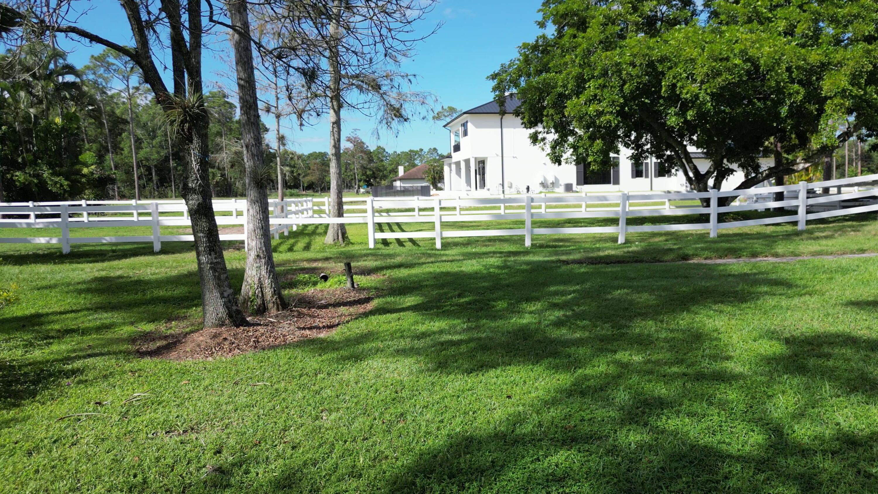 11176 Ira Lane