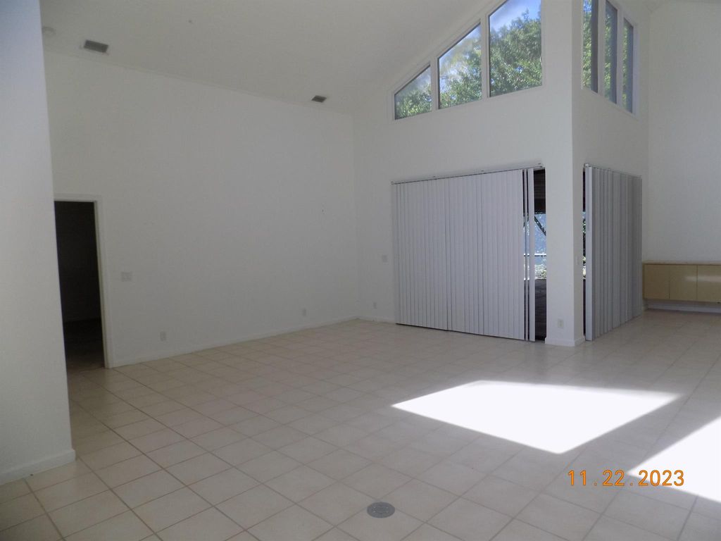 Photo of 6189 Woodcutter Court, Palm Beach Gardens, FL 33418 (MLS # R10941157)