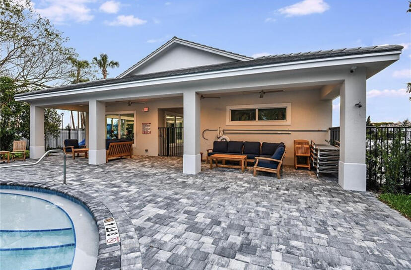 DEERFIELD CROSSING - Residential Lease