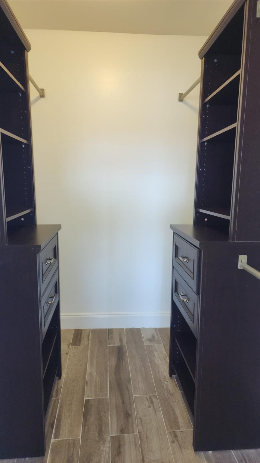View photos, virtual tours, details... 2831 E Sunrise Lakes Dr 305