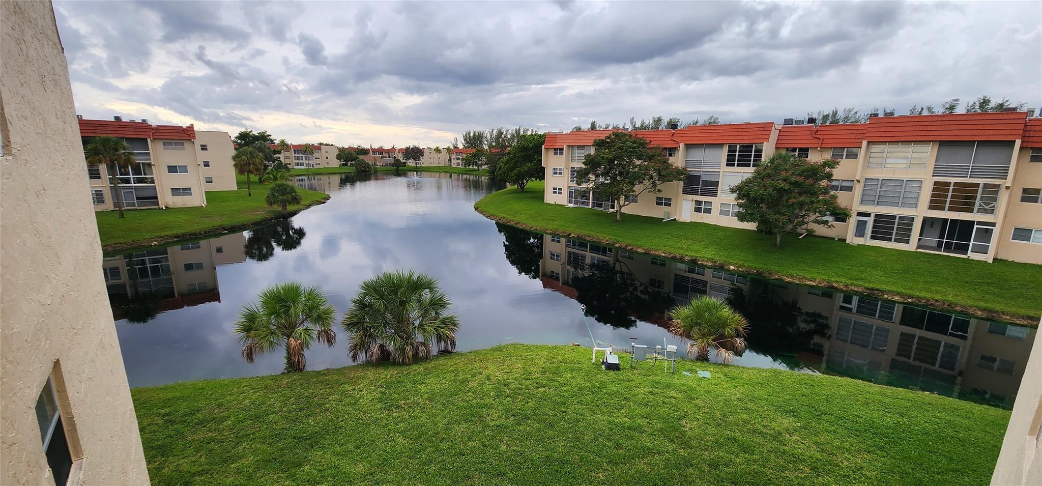 SUNRISE LAKES 12 CONDO - Residential
