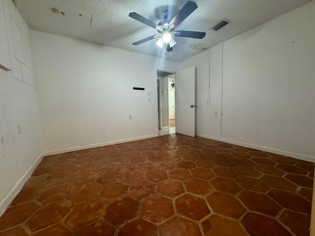 Photo of 4056 Vicliff Road, Palm Springs, FL 33406 (MLS # R10992082)