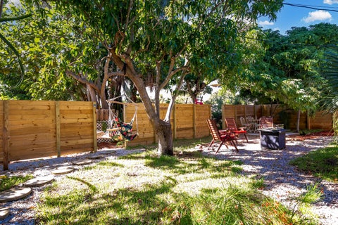 Property photo of 609 S Arnold Avenue, Lantana, FL 33462