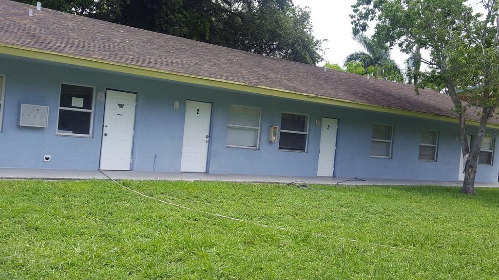 Photo of 2223 Taylor Street #2, Hollywood, FL 33020 (MLS # B26017780)