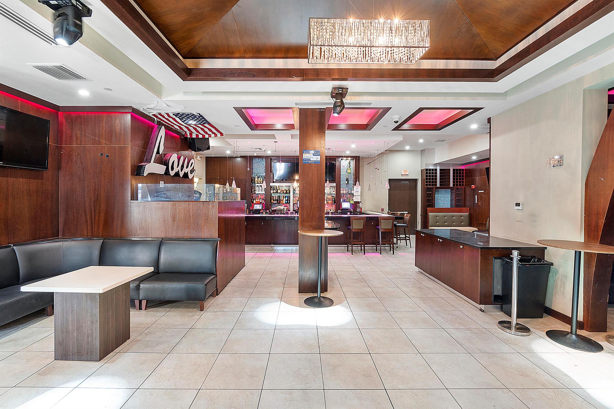 ATLANTIC GROVE CONDO - Commercial Sale