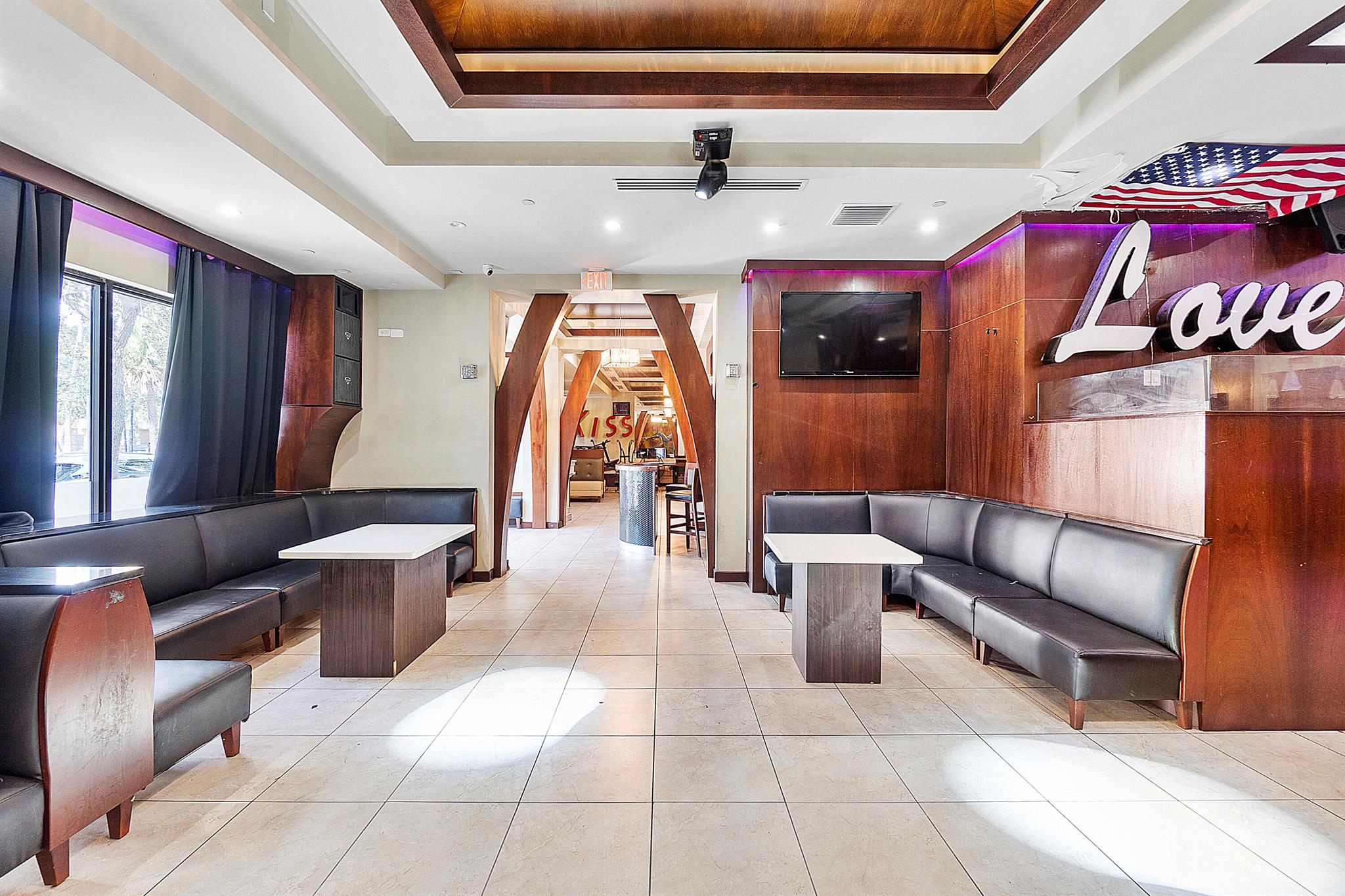 ATLANTIC GROVE CONDO - Commercial Sale