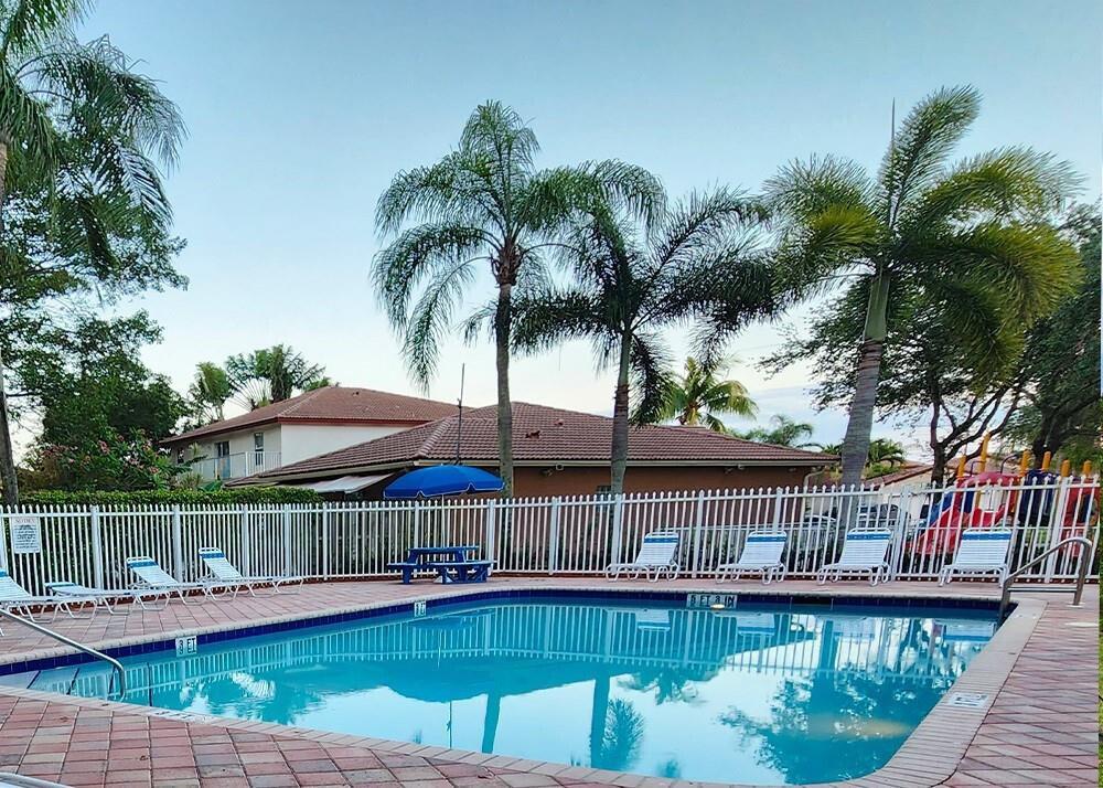 TURTLE RUN - Residential