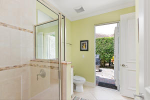 SHADY OAKS OF PALM BEACH - Residential