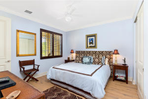 SHADY OAKS OF PALM BEACH - Residential