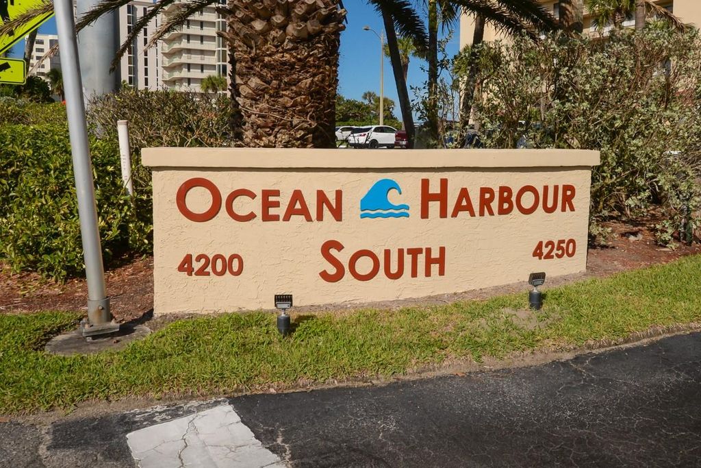 Photo of 4250 N Highway A1a #606, Fort Pierce, FL 34950 (MLS # F10408941)