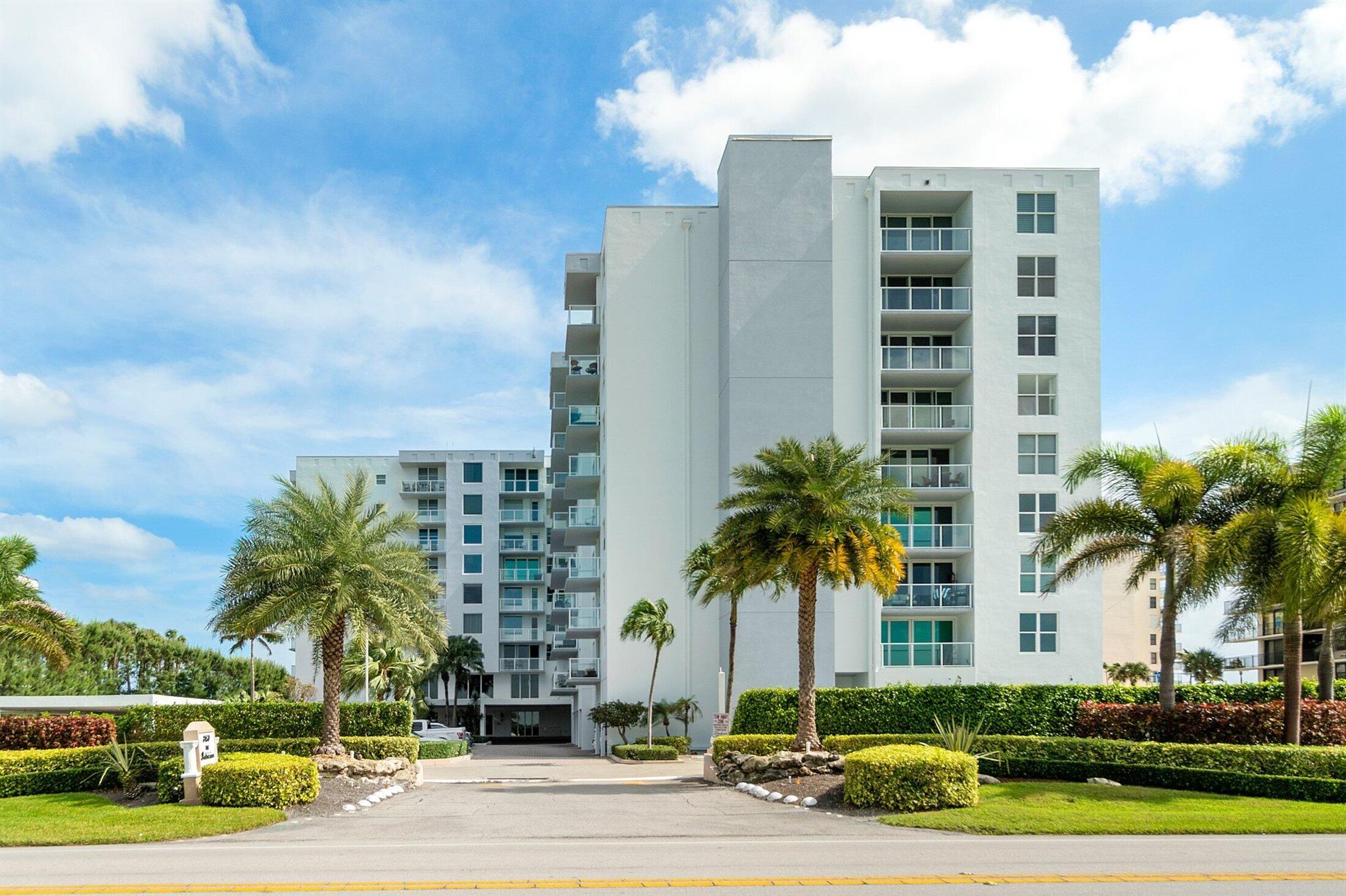 PATRICIAN OF PALM BEACH C - Residential Lease