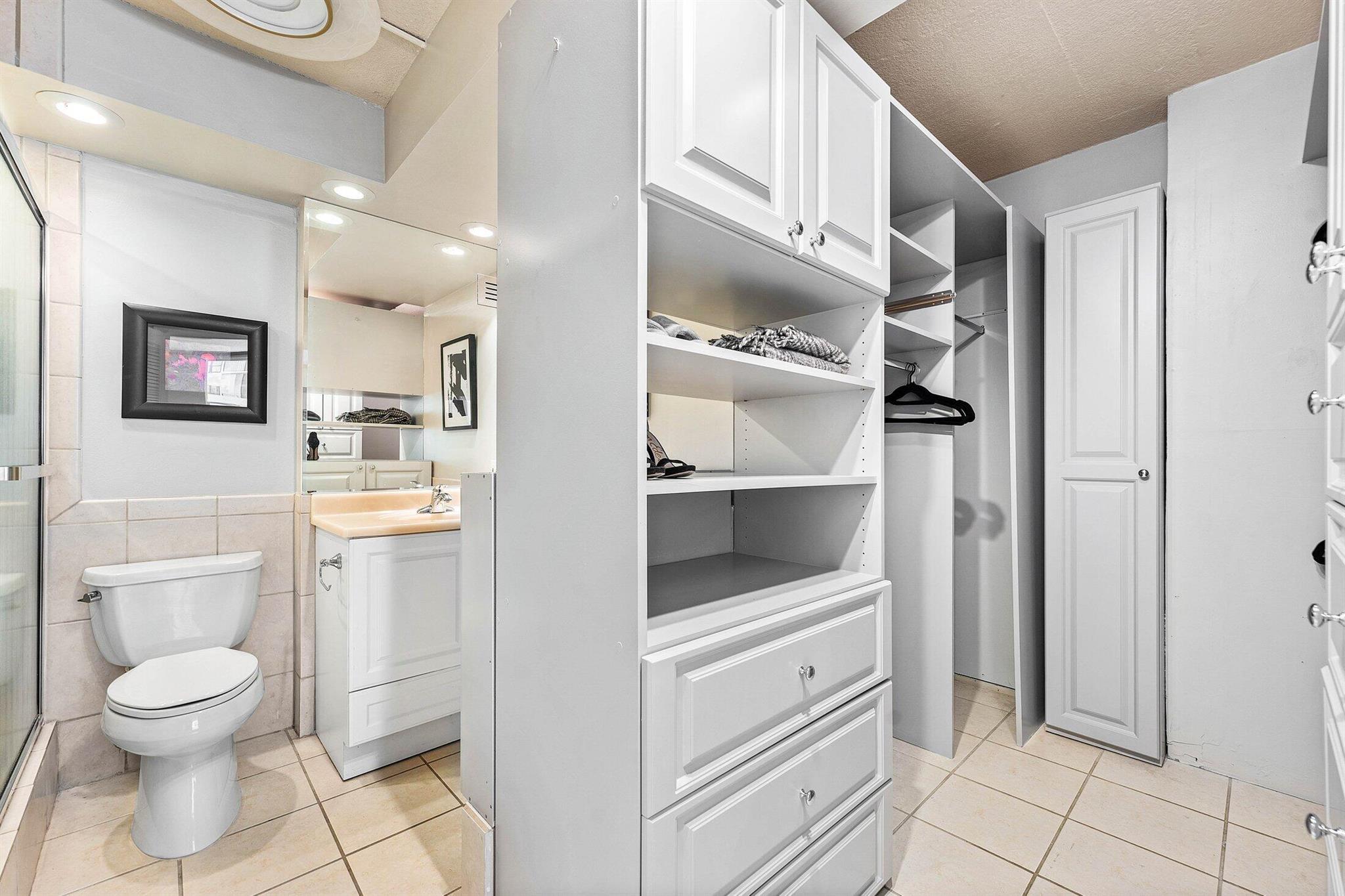 PATRICIAN OF PALM BEACH C - Residential Lease