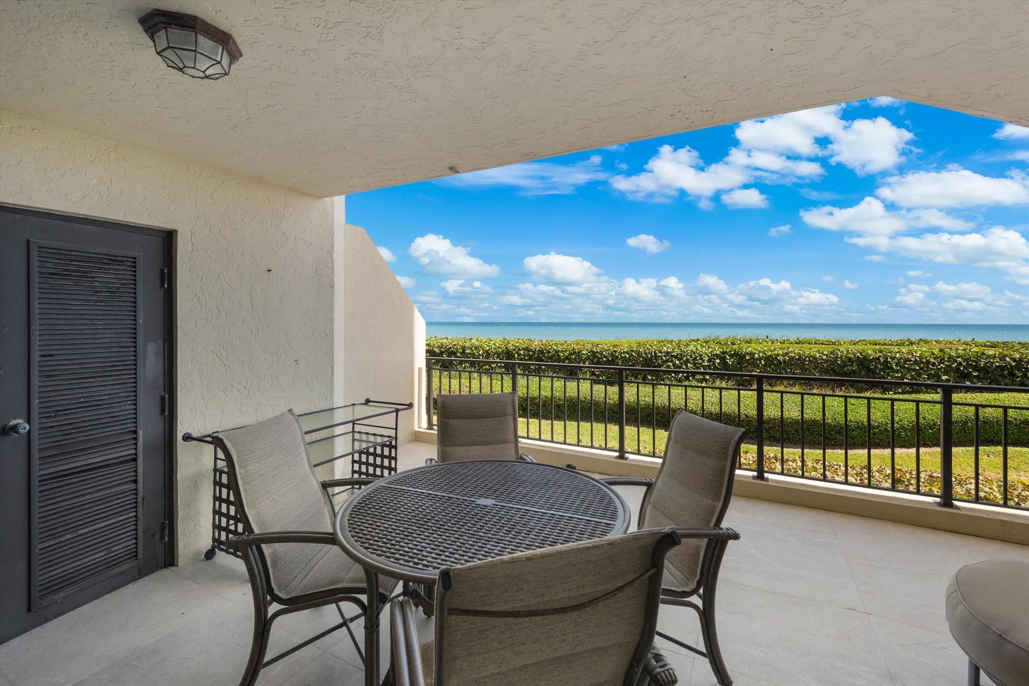 LANDFALL CONDO - Residential