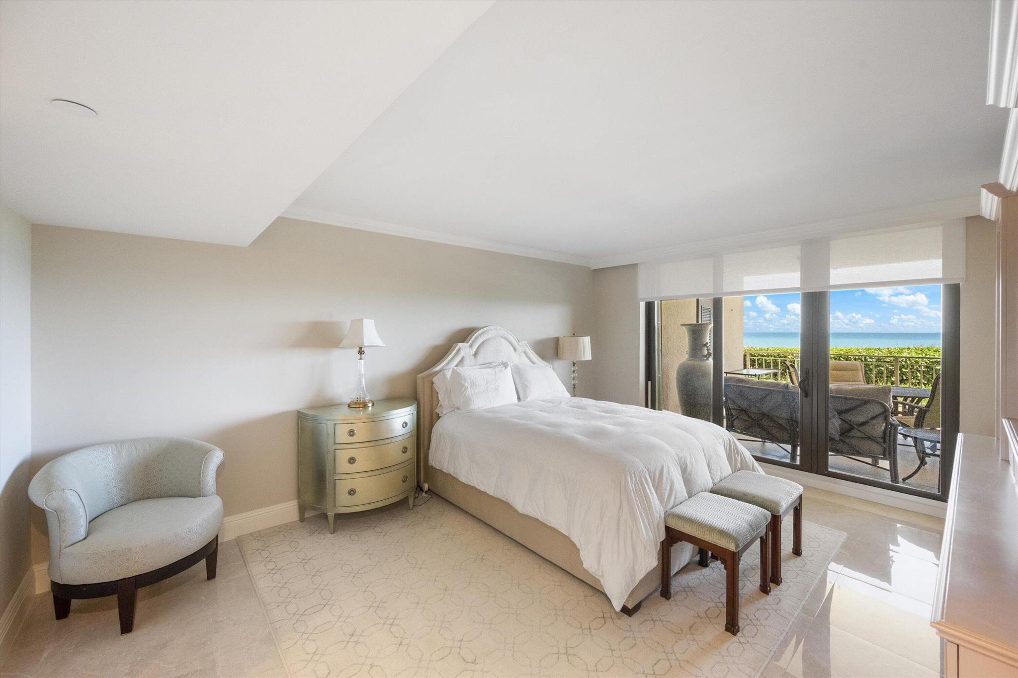 LANDFALL CONDO - Residential