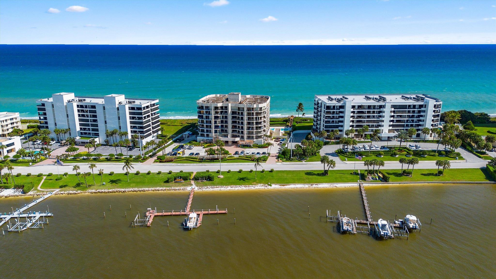 LANDFALL CONDO - Residential