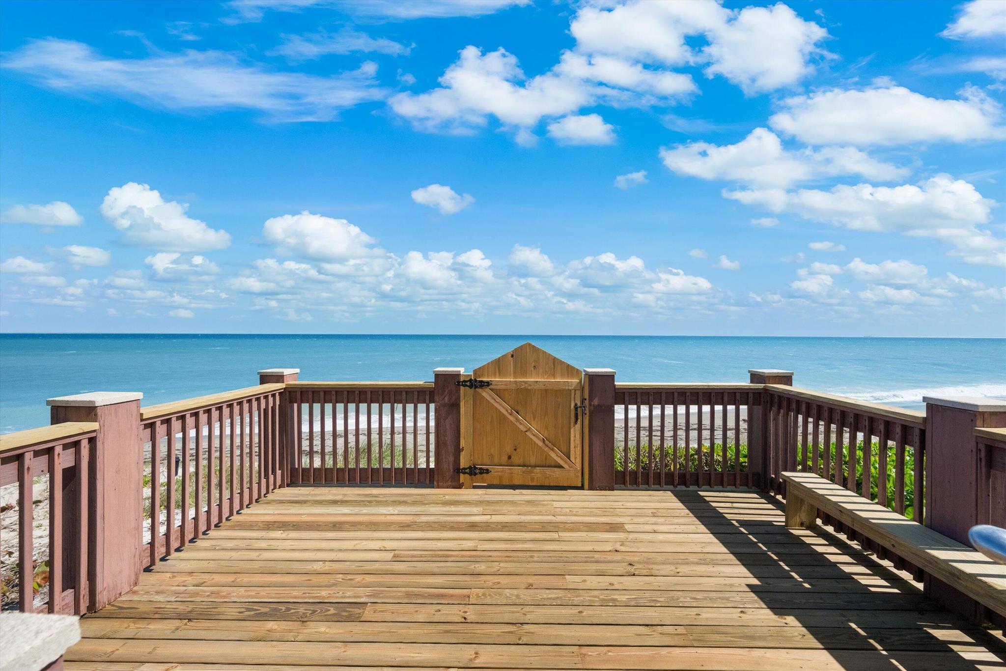 LANDFALL CONDO - Residential