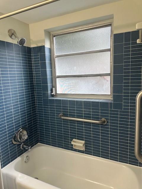 Holiday Apartments Condo - Residential