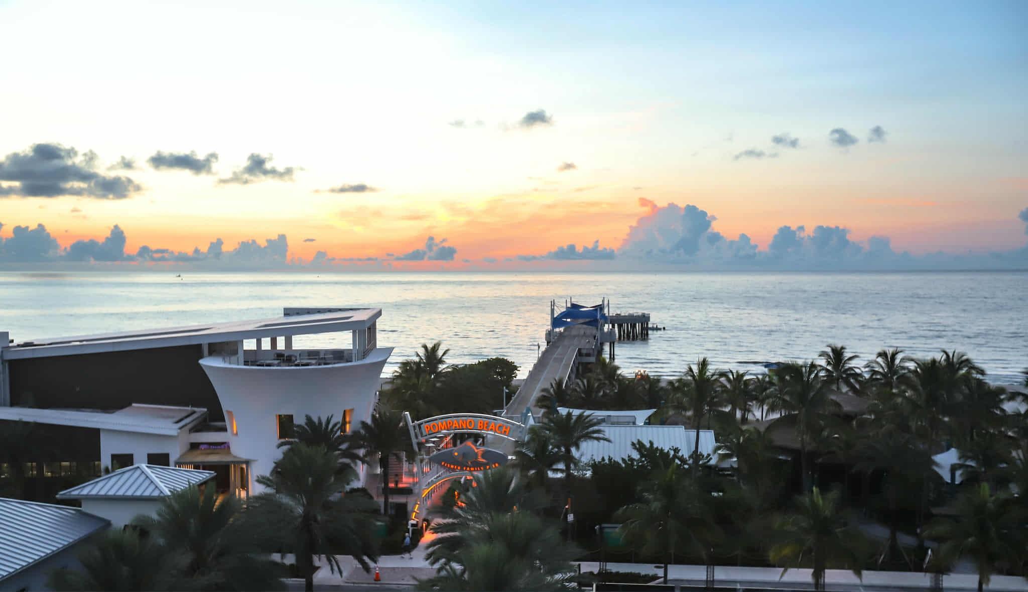 Holiday Apartments Condo - Residential