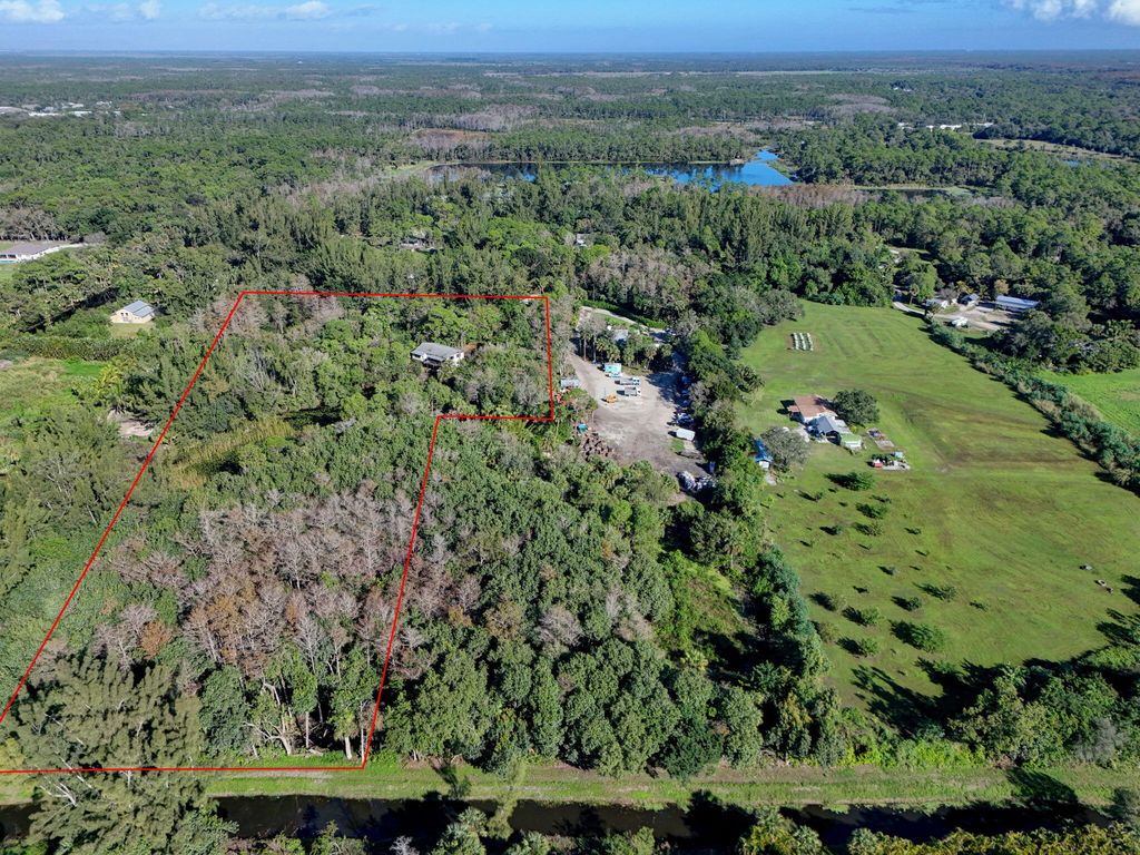 Photo of 9620 171st Street N, Jupiter, FL 33478 (MLS # R11147441)