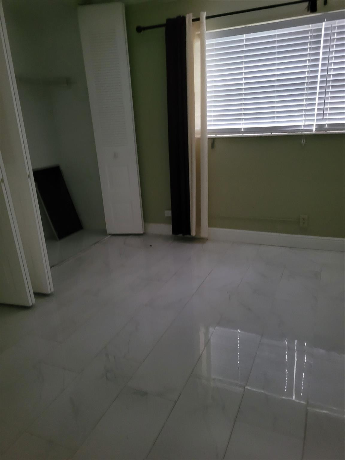 4805 NW 35th Street 416