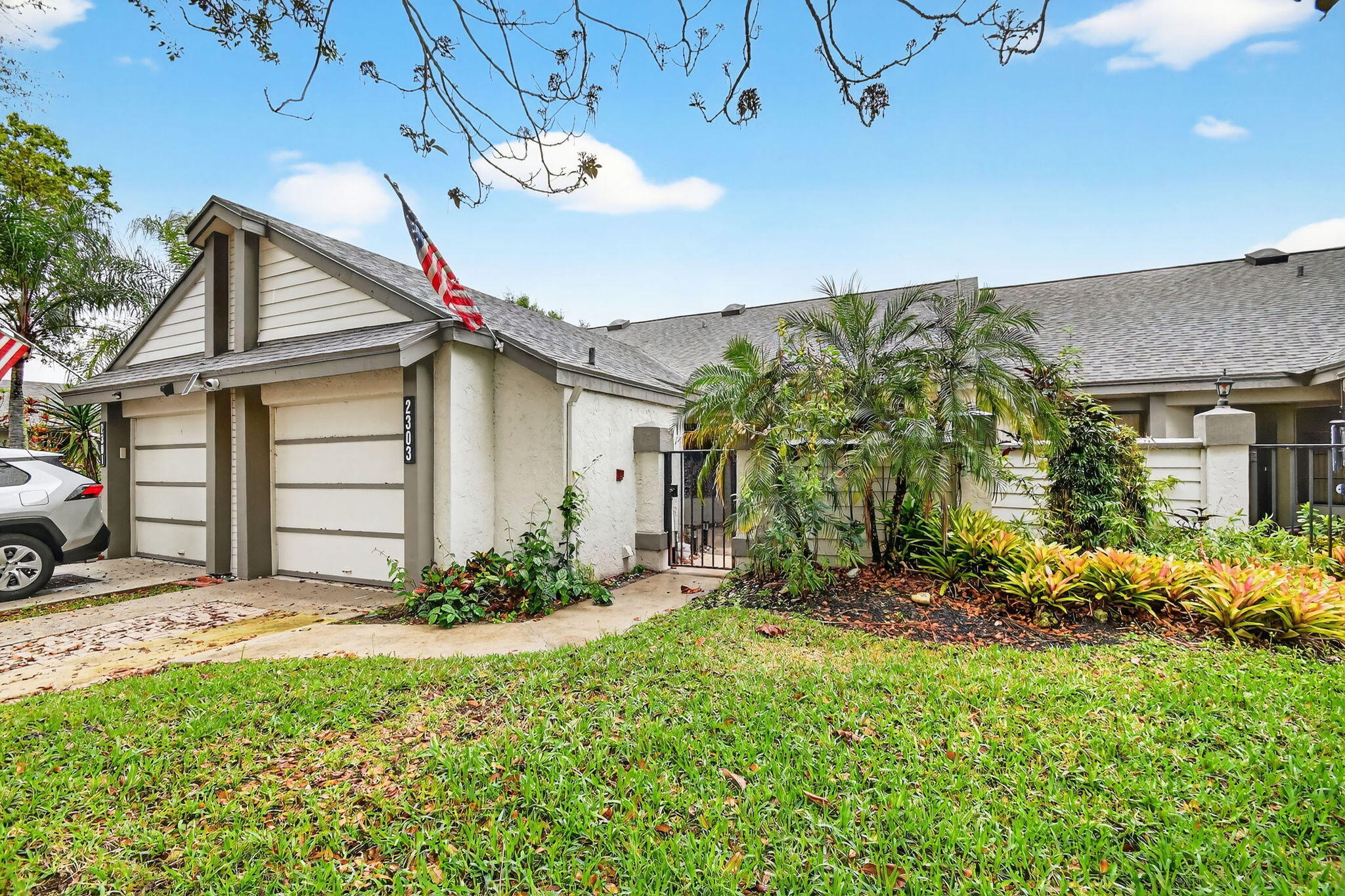 LANDINGS AT RIVER BRIDGE - Residential
