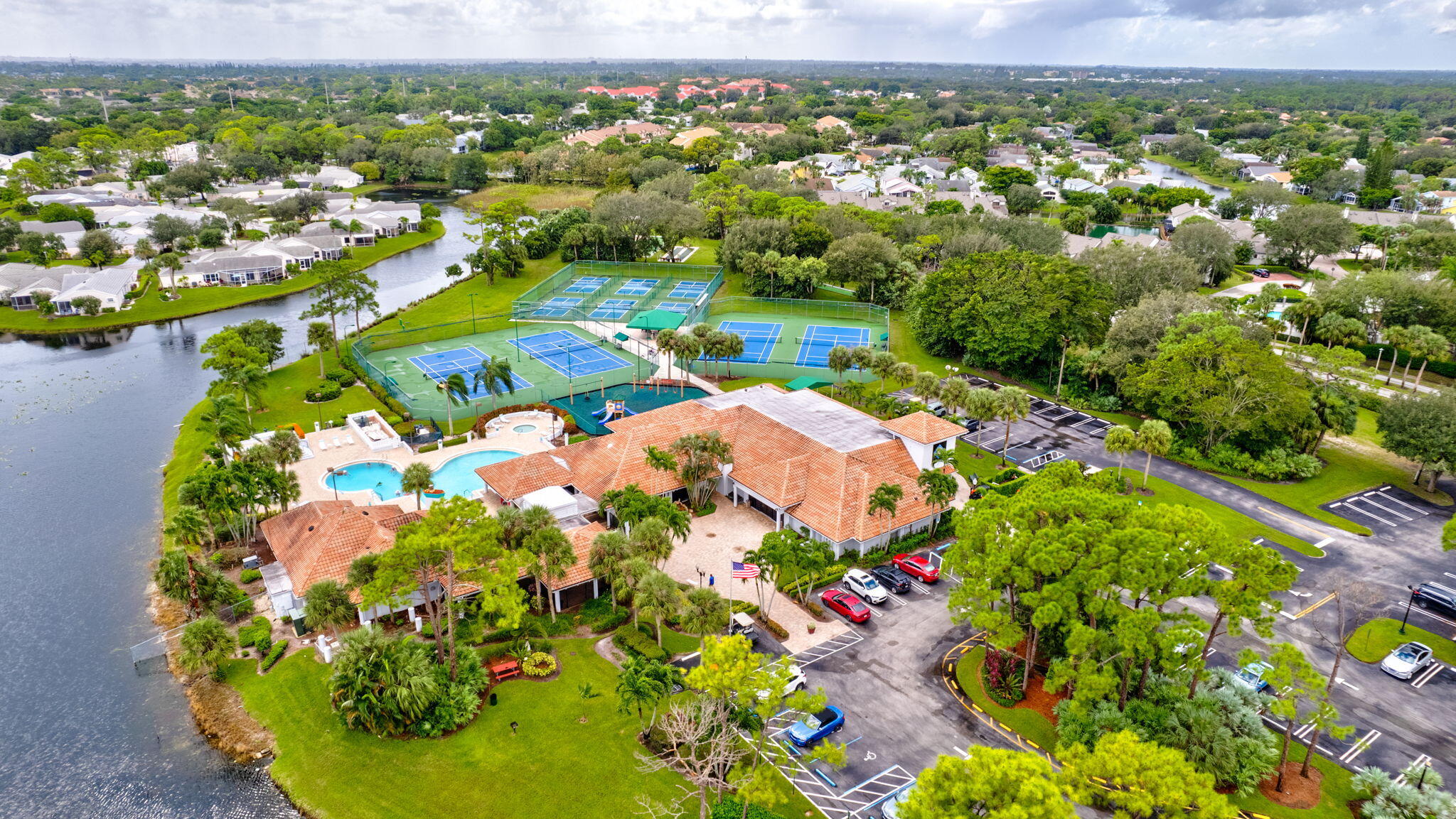 LANDINGS AT RIVER BRIDGE - Residential