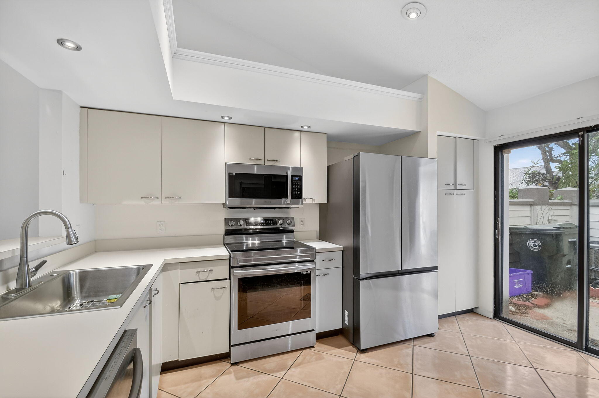 LANDINGS AT RIVER BRIDGE - Residential