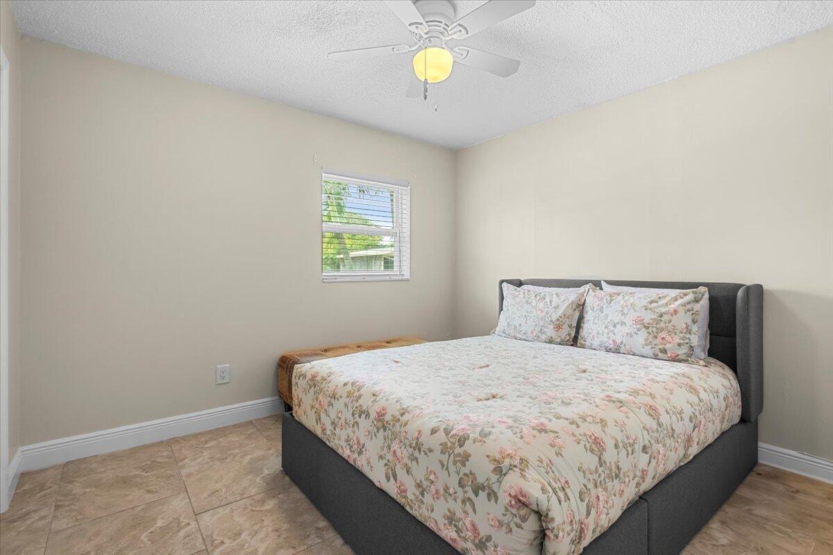 OCEAN VIEW SUBDIVISION RE - Residential Lease