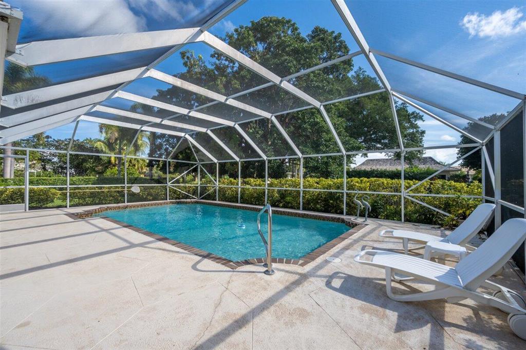 DELRAY DUNES 2ND SEC - Residential