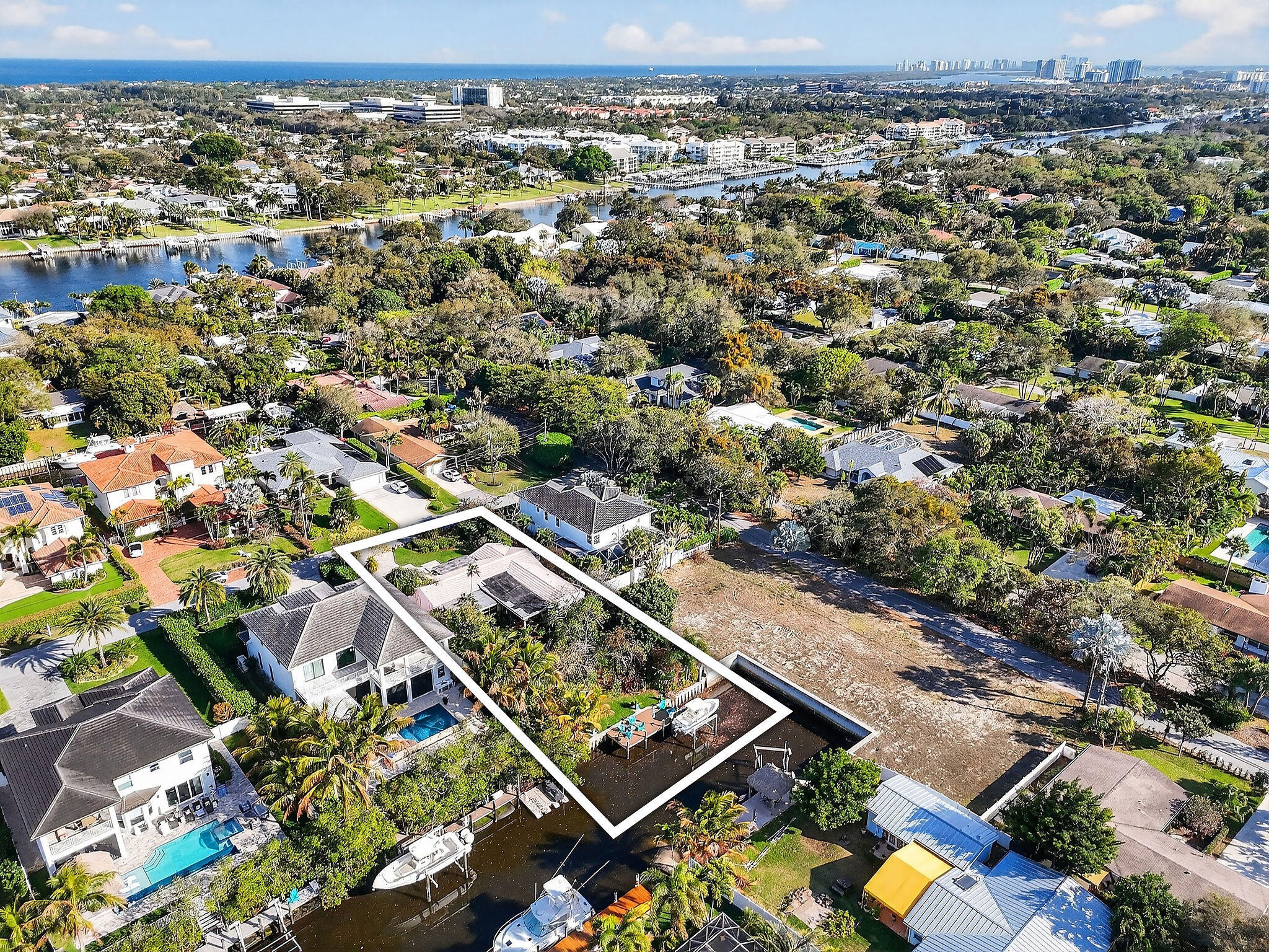 INTRACOASTAL PARK - Land