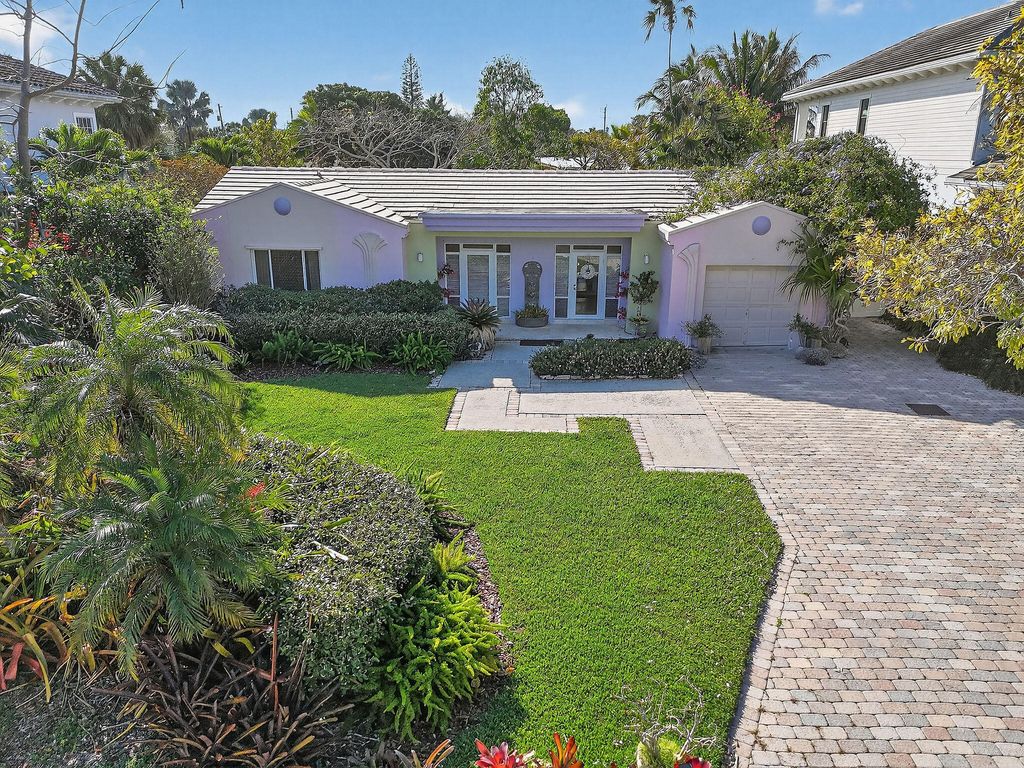 Photo of 12831 Inshore Drive, Palm Beach Gardens, FL 33410 (MLS # R11169761)