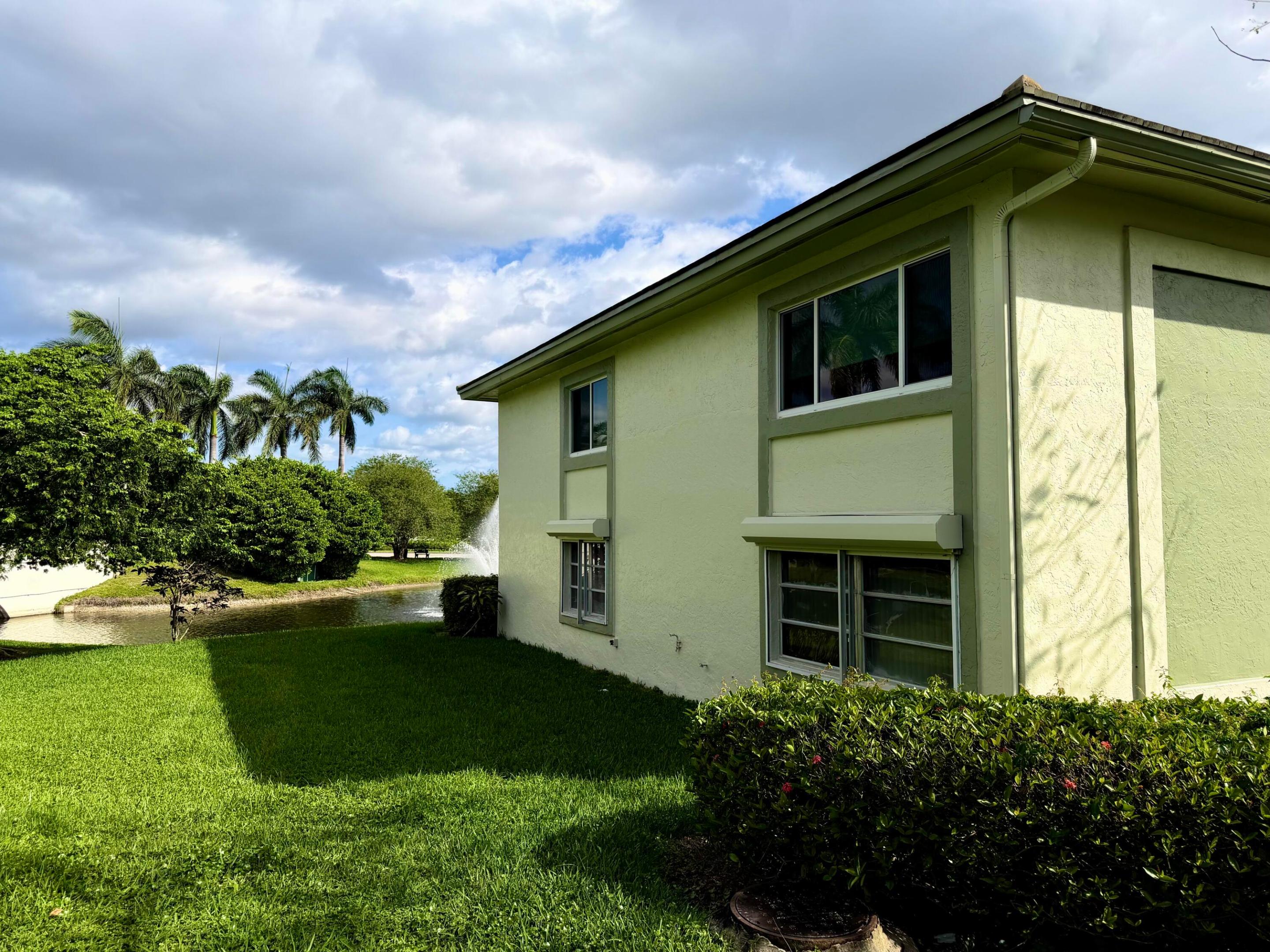 BAHAMA VILLAGE CONDO - Residential Lease