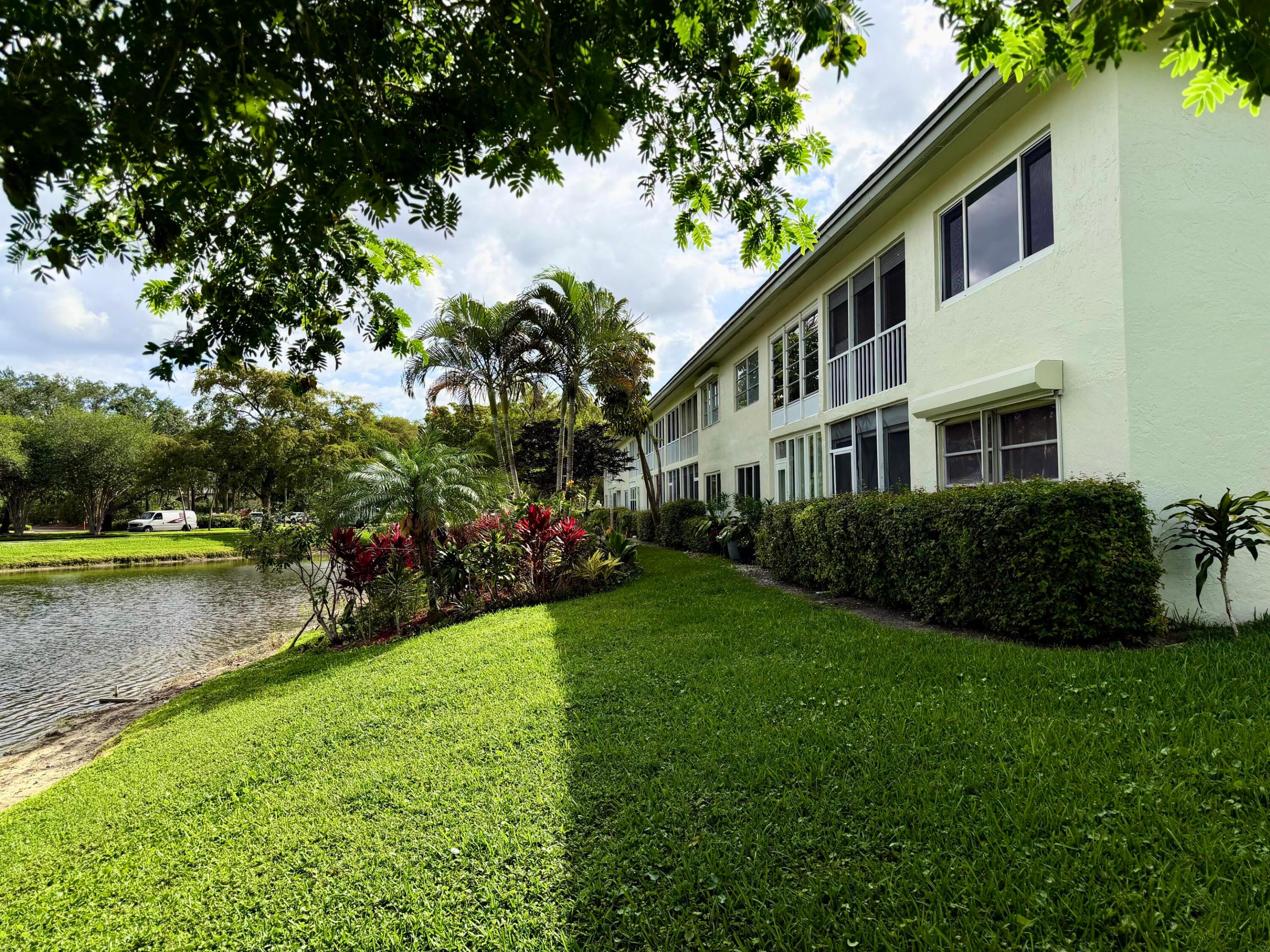 BAHAMA VILLAGE CONDO - Residential Lease