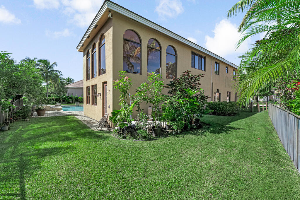 VERSAILLES - Residential