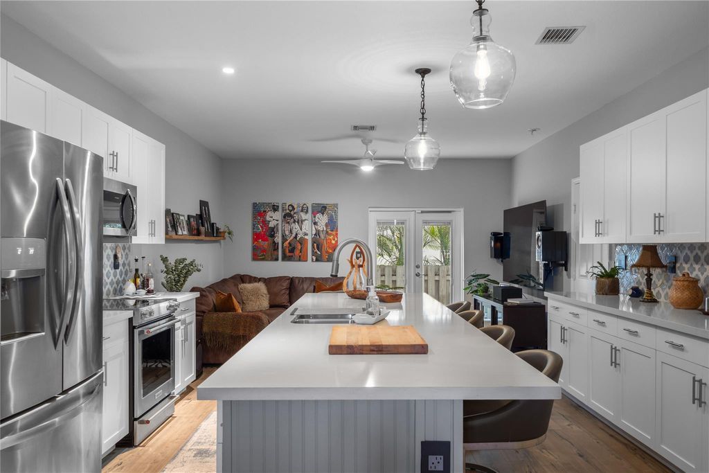 Photo of 1506 SW 29th Street, Fort Lauderdale, FL 33315 (MLS # F10550516)