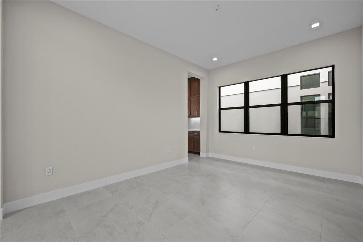 13066 Florida Crane Drive