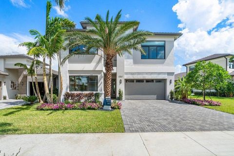 Palm Beach County Homes in Gated Communities For Sale 10 13066 Florida Crane Drive Palm Beach Gardens FL 33412