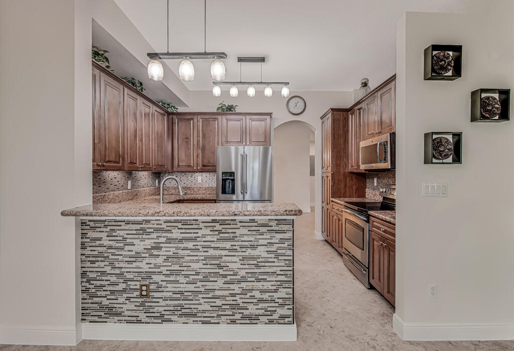 BAYWINDS/WINDJAMMER COVE CONDO - Residential