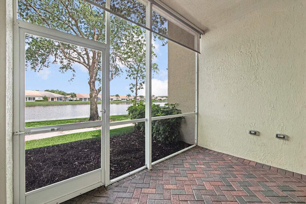 BAYWINDS/WINDJAMMER COVE CONDO - Residential