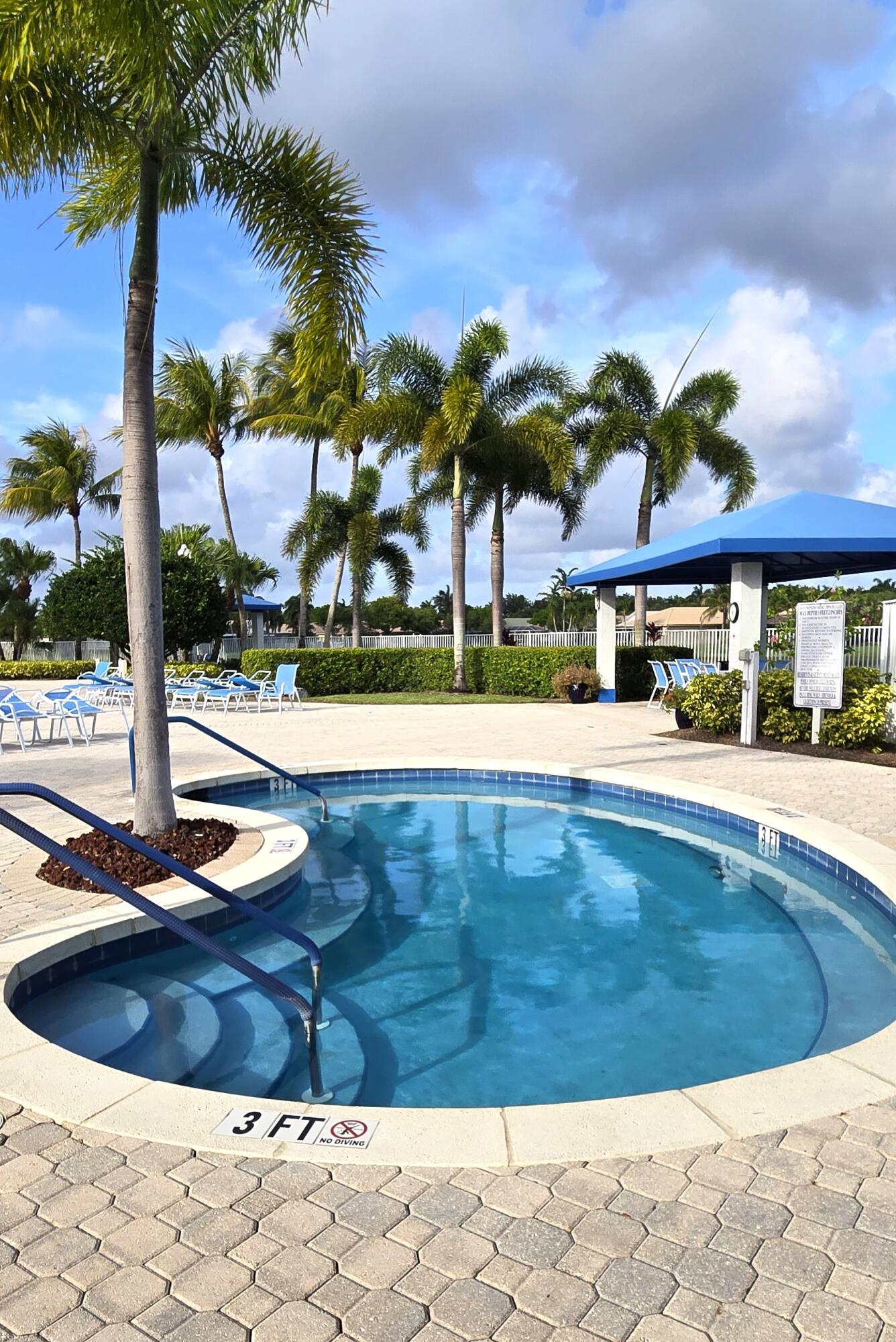 BAYWINDS/WINDJAMMER COVE CONDO - Residential