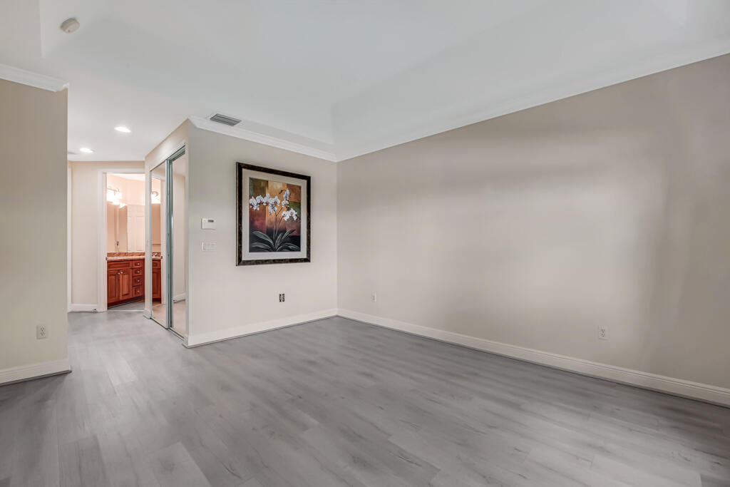 BAYWINDS/WINDJAMMER COVE CONDO - Residential
